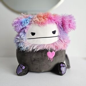 ✨ NWT Squishmallows 13" Frumpy Girly Goth Black Bigfoot Heart Headband Plush